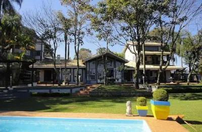 Casa com 4 dormitórios à venda, 430 m² por R$ 1.800.000,00 - Serra da Cantareira - Mairiporã/SP