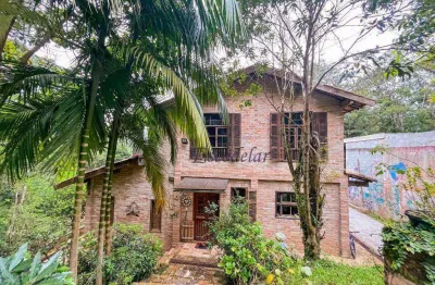 Casa com 3 dormitórios à venda, 165 m² por R$ 1.400.000,00 - Serra da Cantareira - Mairiporã/SP