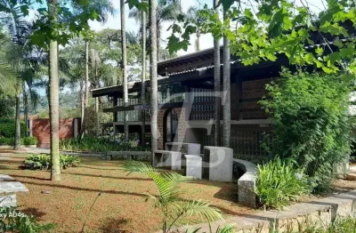 Casa com 3 dormitórios para alugar, 250 m² por R$ 8.000,00/mês - Roseira - Mairiporã/SP