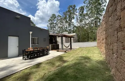 Venda casa ,condomínio capital  ville , cajamar sp.  em um terreno de 600m² e 360 m² de área construída ,  aceita permuta por até 3 apartamentos.