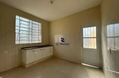 Casa reformada para locação com 3 quartos, no centro de jundiaí / sp conforto e praticidade!