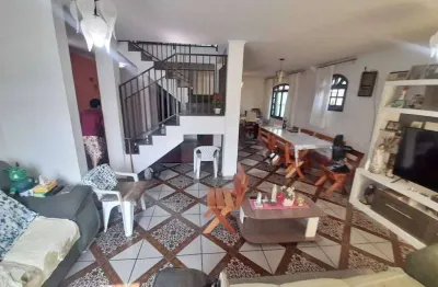 Casa à venda em praia grande, boqueirão, com 4 quartos, 12x20m²