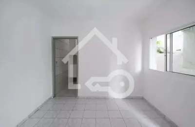 Casa com 2 quartos para alugar na Rua Dario Sesmilo, 49, Planalto, São Bernardo do Campo