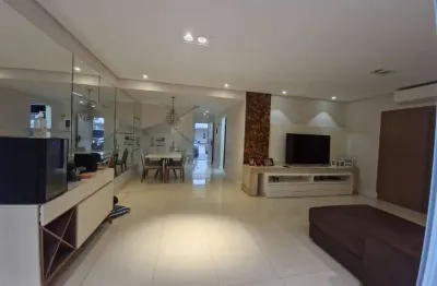 Casa em condomínio fechado com 5 quartos à venda na Avenida Miro Vetorazzo, 115, Demarchi, São Bernardo do Campo