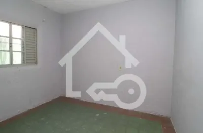 Casa com 1 quarto para alugar na Rua Japão, 447, Centro, Diadema