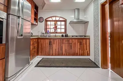 Casa com 3 quartos à venda na Rua Emílio Baccarat, 22, Dos Casa, São Bernardo do Campo