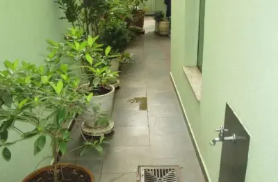 Casa com 3 quartos à venda na Rua Helena Aparecida Secol, 529, Nova Petrópolis, São Bernardo do Campo