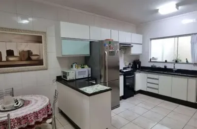 Casa com 3 quartos à venda na Rua Angatuba, 229, Baeta Neves, São Bernardo do Campo