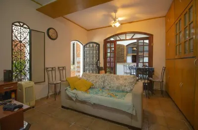 Casa com 4 quartos à venda na Rua Zurich, 372, Taboão, São Bernardo do Campo