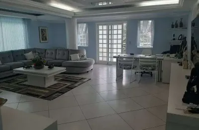 Casa com 3 quartos à venda na Rua Dois de Outubro, 203, Santa Terezinha, São Bernardo do Campo
