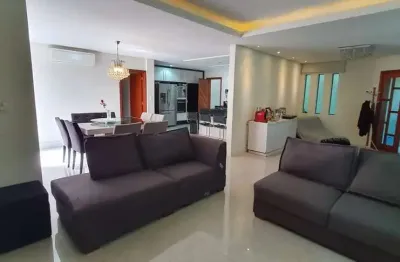 Casa com 4 quartos à venda na Rua Eunice Weaver, 45, Planalto, São Bernardo do Campo