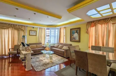 Casa com 3 quartos para alugar na Rua Benedito Luiz Rodrigues, 459, Nova Petrópolis, São Bernardo do Campo