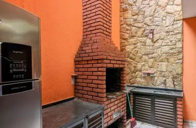 Casa com 3 quartos para alugar na Rua Benedito Luiz Rodrigues, 459, Nova Petrópolis, São Bernardo do Campo