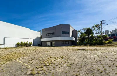 Barracão / Galpão / Depósito para alugar na Avenida Casa Grande, 1, Casa Grande, Diadema