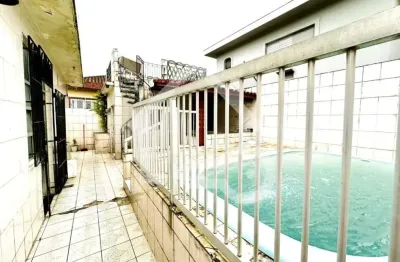 Imperdível oportunidade de compra: casa à venda em santos-sp, no bairro bom retiro, com 3 quartos, 2 salas, 2 banheiros, 4 vagas de garagem e 250,00 m².