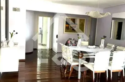 Apartamento à venda em São Bernardo do Campo - Rudge Ramos: 5 quartos, 1 suíte, 2 salas, 4 banheiros, 3 vagas de garagem, 220m².