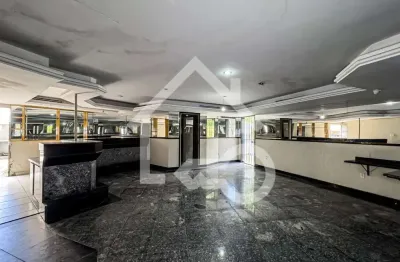 Salão Comercial de Alto Padrão para Locação no Centro de São Bernardo do Campo-SP: 1 sala, 2 banheiros, 162,20 m² de área.