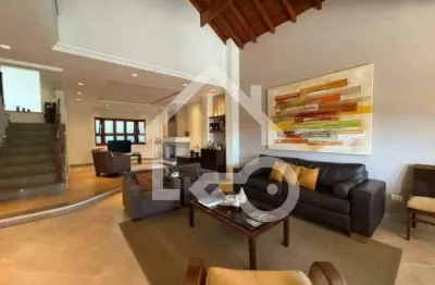 Casa de alto padrão com 4 quartos e 3 suítes no Swiss Park em São Bernardo do Campo-SP - Imperdível!