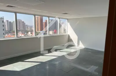 Sala Comercial de alto padrão à venda em condomínio na Vila Bastos, Santo André-SP!