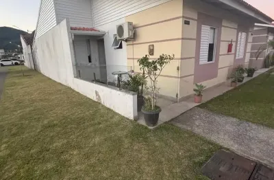 Casa em condomínio com 3 quartos à venda na bela vista palhoça