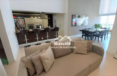 Vende lindo apartamento com pé direito duplo, no condomínio mais cobiçado do panamby.