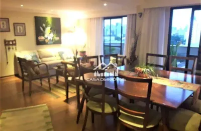Cobertura à venda com 242 m²,  3 dormitórios, sendo 1 suíte, com lazer e 3 vagas de garagem, no brooklin