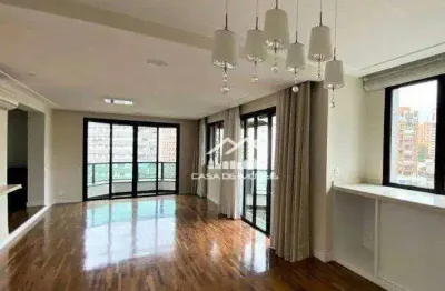Vende excelente apartamento, reformado e modernizado com 192m² em moema.