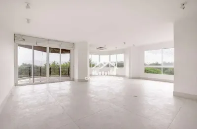 Vende excelente apartamento na vila nova conceição, com 260m²
