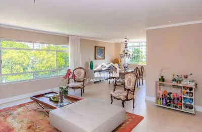 Vende apartamento em moema pássaros com 185m², todo reformado.