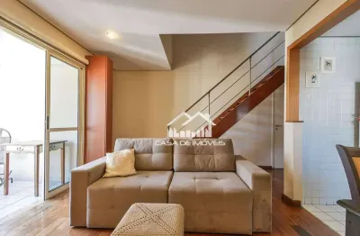 Vende apartamento duplex com serviços inclusos, próximo ao parque ibirapuera.