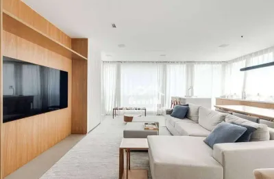 Vende apartamento com 157m², 3 suítes, 2 vagas e depósito, no campo belo.