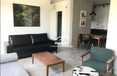 Vende apartamento com 71m², 1 dormitório e 1 vaga, prédio novo, no panamby.