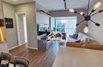 Vende apartamento com 64m², 2 suítes, 2 vagas, mobiliado e com lazer, no morumbi.