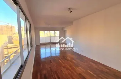 Vende cobertura duplex com 277m², 3 dormitórios sendo 1 suíte, varandão na sala, 2 vagas em excelente localização na vila nova conceição.