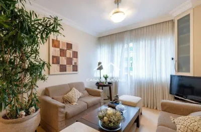 Vende apartamento com 91m² e 3 dormitórios no coração de moema.