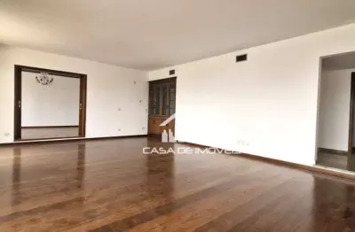 Aluga apartamento de 373m², com 4 suítes e 4 vagas, na vila andrade.