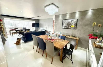 Vende apartamento de 145m², com 3 suítes, homeoffice, sala de tv, varanda e 3 vagas