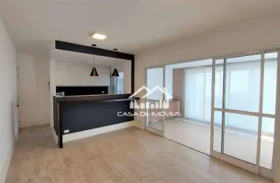 Aluga apartamento com 72m², 2 dormitórios, varanda com churrasqueira, 2 vagas, no panamby.