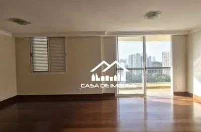 Aluga apartamento de 112m², com 2 suítes, e 2 vagas, na vila suzana.