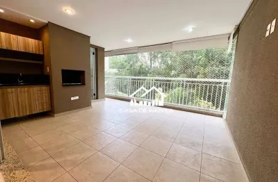 Vende apartamento de 168m², com 3 suítes, 3 vagas, varanda gourmet e lazer de clube