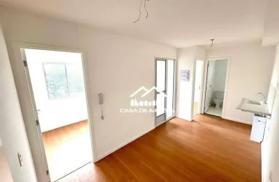 Aluga apartamento de 33m², com 2 dormitórios, varanda e lazer próximo do metrô