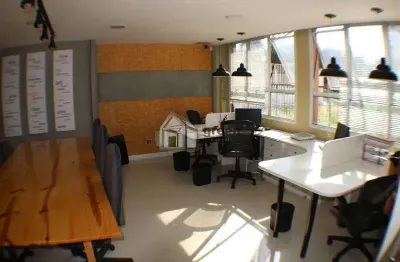 Sala comercial à venda na avenida ruy frazão soares, 51, barra da tijuca, rio de janeiro, 180 m2 por r$ 1.260.000