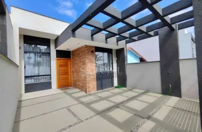 Casa mobiliada de alto padrão no balneário rainha do mar em itapoá/sc