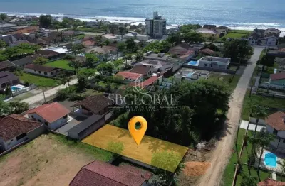 Terreno pronto para construir à 310 metros da praia na barra do saí
