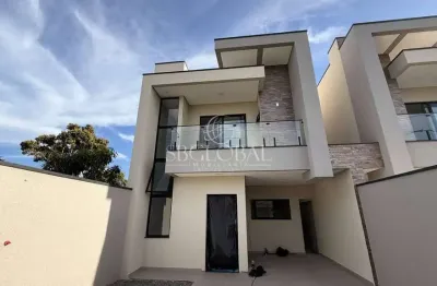 Ótimo sobrado de alto padrão no balneário rainha do mar em itapoá/sc