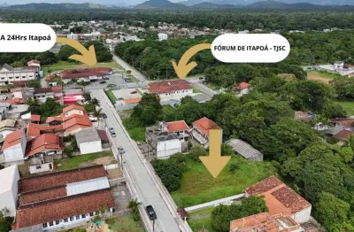 Dois terrenos juntos com 900m² em ótima localização na região central em itapoá/sc!