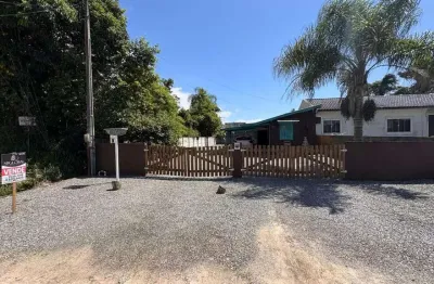 Casa por apenas r$265.000,00 na barra do saí em itapoá sc