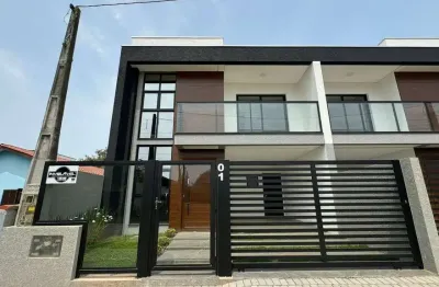 Conforto e exclusividade: sobrado de alto padrão no balneário rainha do mar