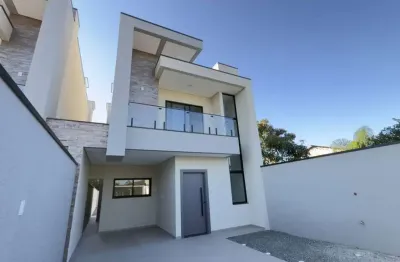 Sobrado de alto padrão no balneário rainha do mar em itapoá