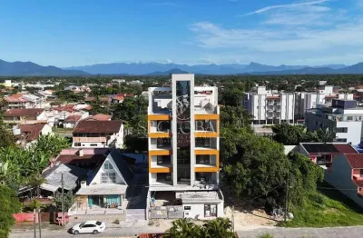 Apartamento 202 localizado no 2° andar do residencial terceira pedra – perto do mar em itapoá/sc
